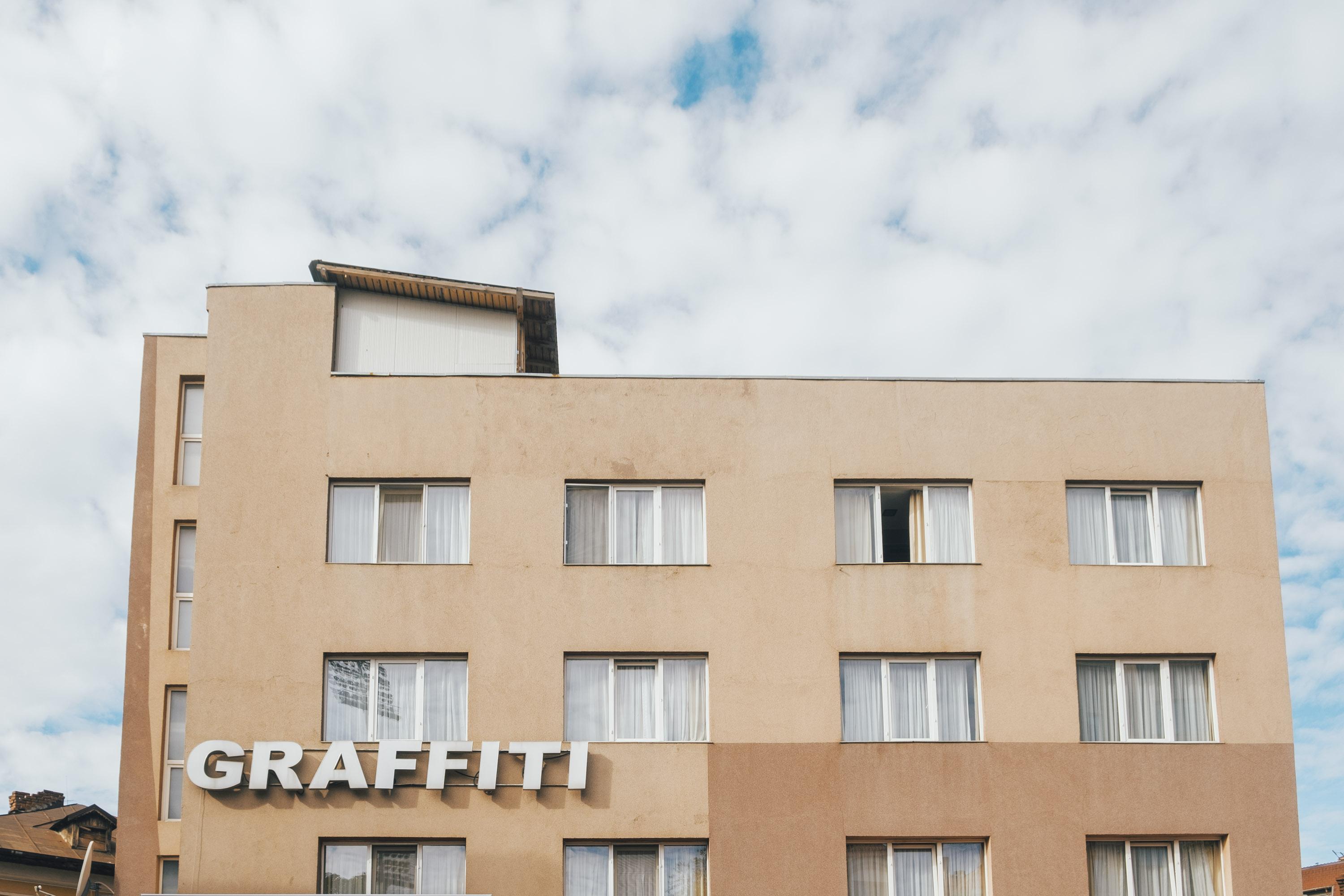 Graffiti Hotel Bucureşti Exterior foto